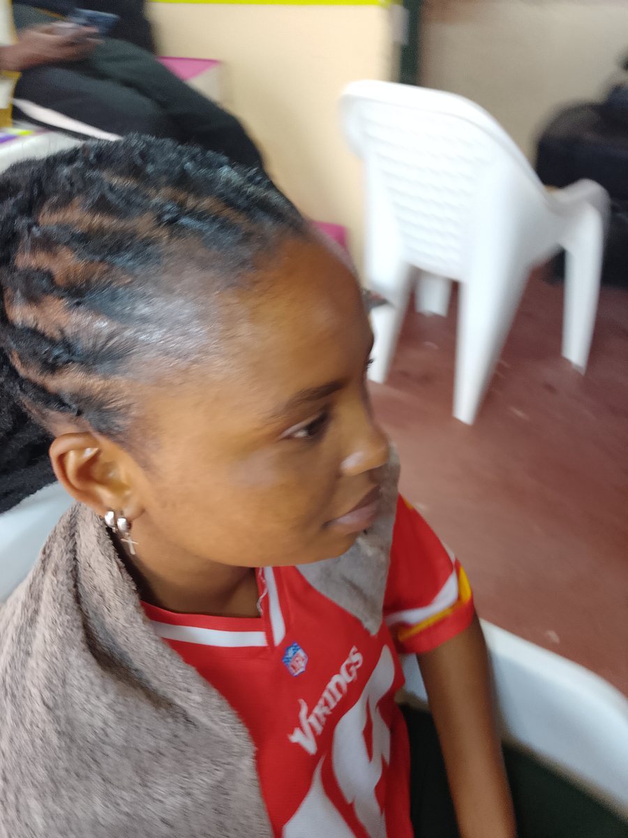 Musa Baraka Dreadlocs service work 3