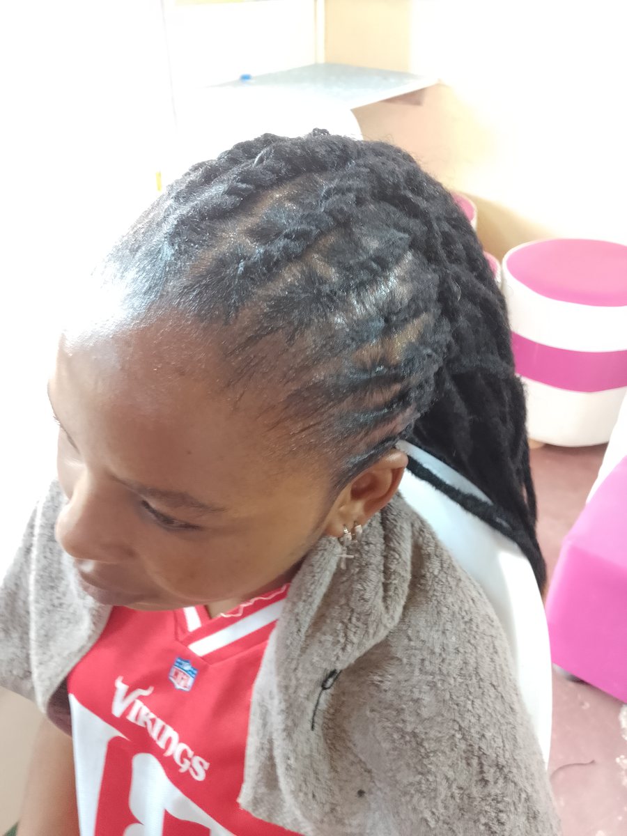 Musa Baraka Dreadlocs service work 4