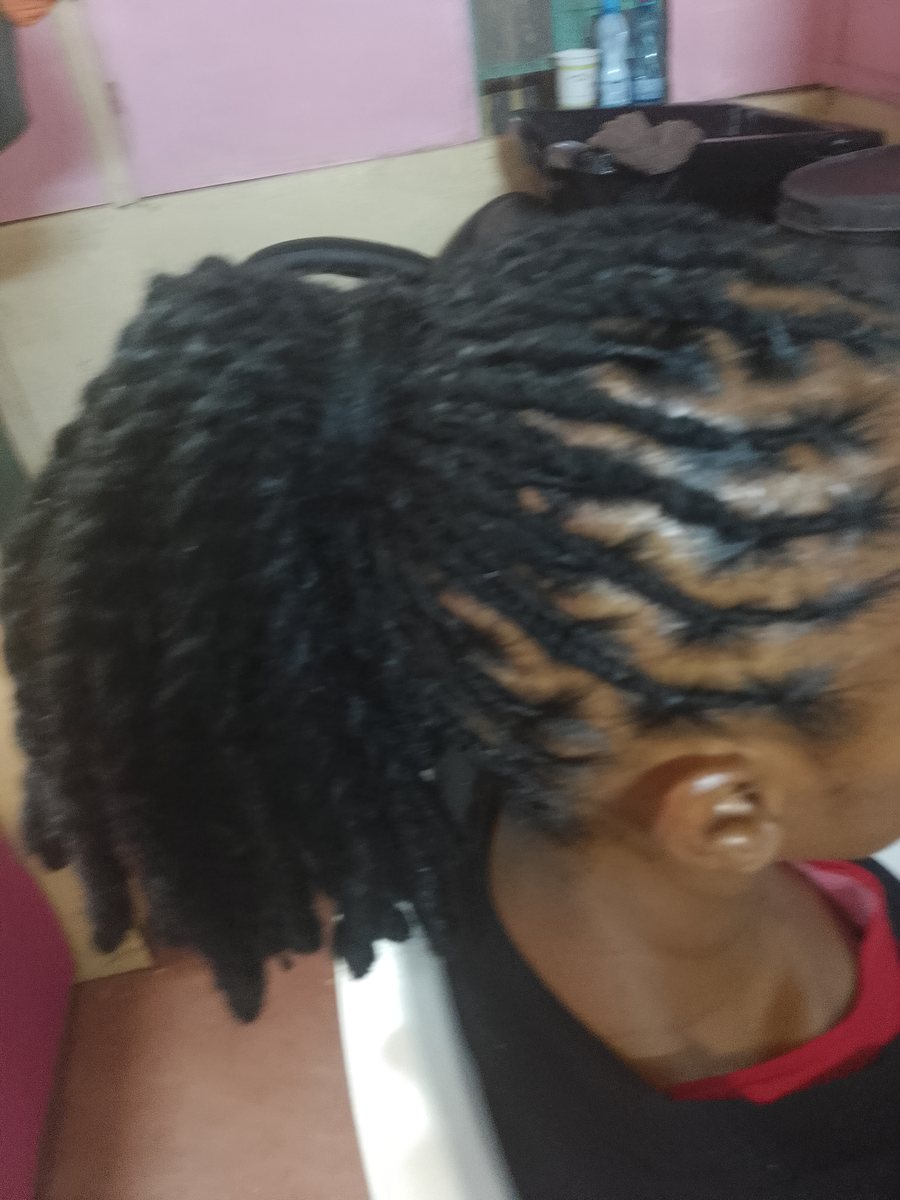 Musa Baraka Dreadlocs service work 2