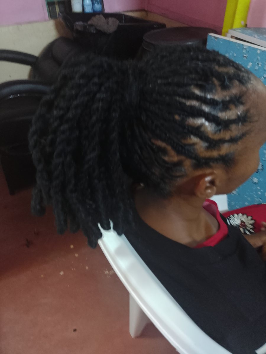 Musa Baraka Dreadlocs service work 1