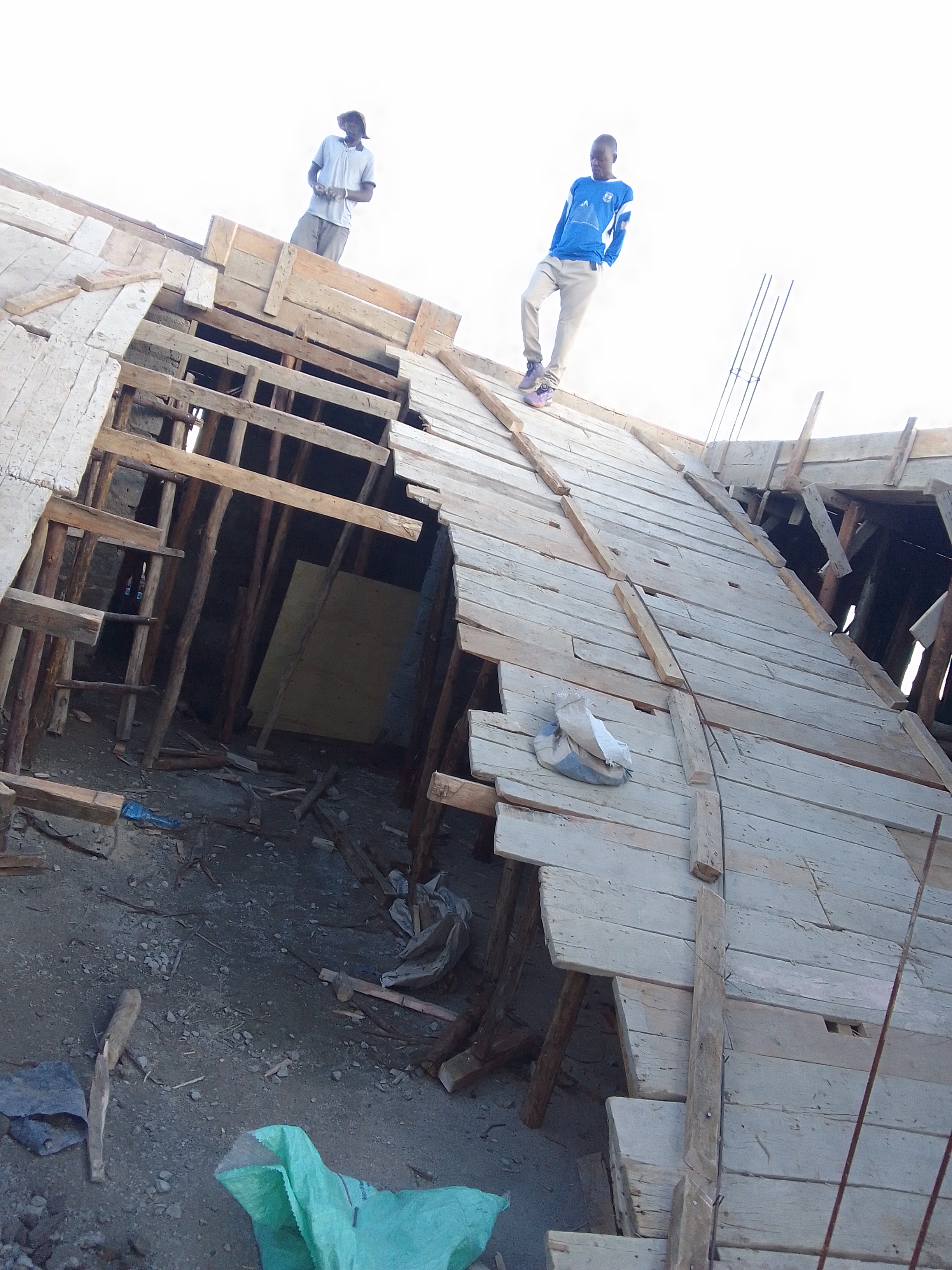 Odwar carpenter services /fundi wa mbao work 1